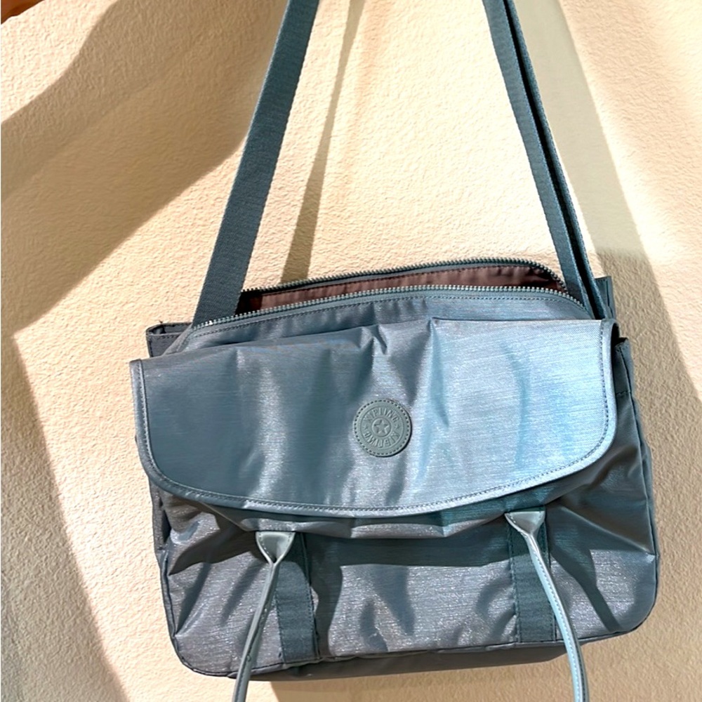 Blue Kipling Bag - helps organize!! A lot of pockets!